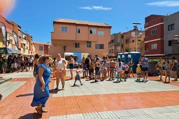 Divertida fiesta del agua y la sal en La Garita/TA.