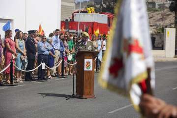 Desfile de la UME en Gando (Telde) por la festividad de su patrona/Canarias7.