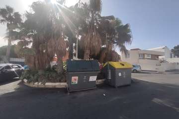 Contenedor 'acróbata' en La Garita/TA.