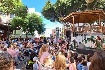 Disfrute infantil en Telde con el espectáculo musical 'Mi camino'/TA.