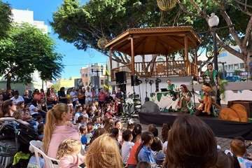 Disfrute infantil en Telde con el espectáculo musical 'Mi camino'/TA.