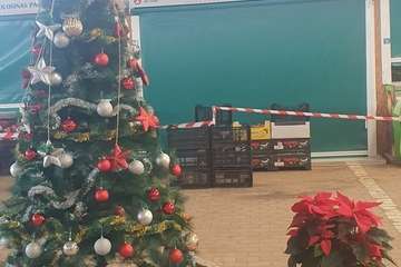 El Mercado Municipal de Telde se engalana para la Navidad/TA.