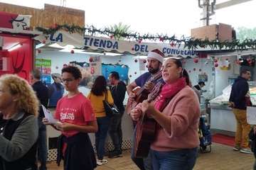  Cánticos navideños en el Mercado Municipal de Telde/Antonio Alí.