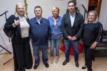El PSOE de Telde brinda por la Navidad/TA.