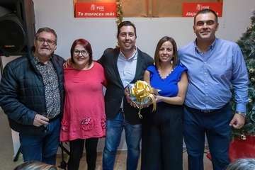 El PSOE de Telde brinda por la Navidad/TA.