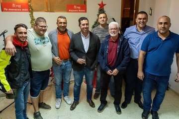 El PSOE de Telde brinda por la Navidad/TA.