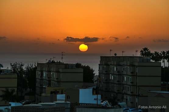 Amanecer desde La Herradura/Antonio Alí.