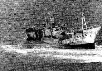 El Chien Chuen encallado la baja de Melenara (Foto Diario de Las Palmas)