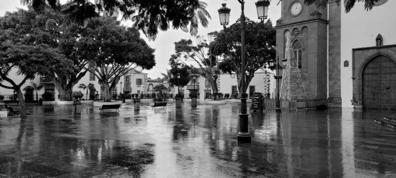 San Juan pasado por agua/Jesús Ruiz Mesa.