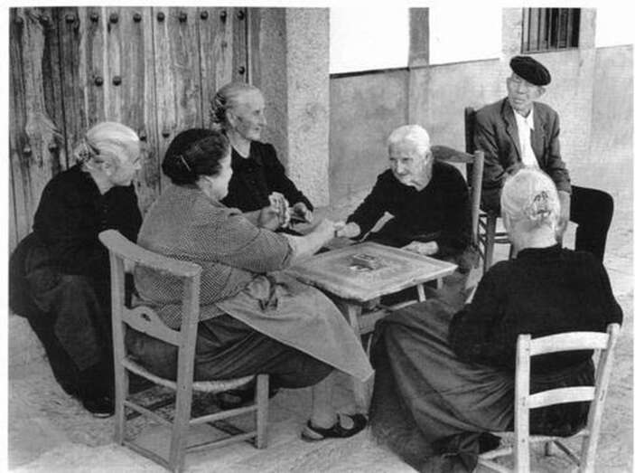 Jugadoras de cartas/Multimedia.