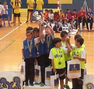 Los ganadores de la actividad deportiva (Foto TA)