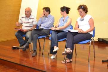 Representantes municipales con los hosteleros (Foto TA)