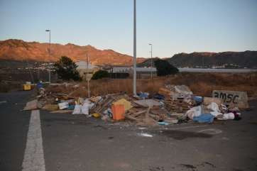 Vertido en la zona de Los Llanetes (Foto TA)
