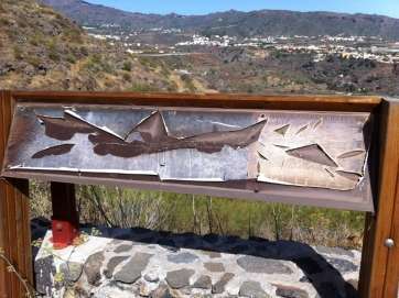 Panel informativo ubicado en Valsequillo (Foto TA)