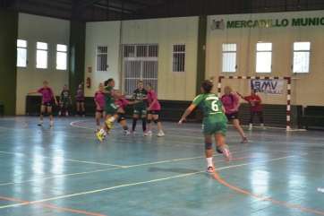 Partido de balonmano (Foto TA)