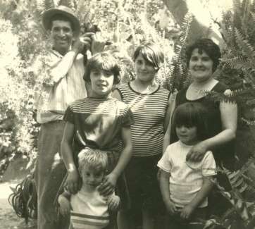 Imagen antigua de la familia Las Chanas (Foto TA)