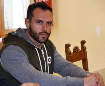 Alberto Ortega Baena es el nuevo agente de la Policía Local, procente de Granada (Foto TA)