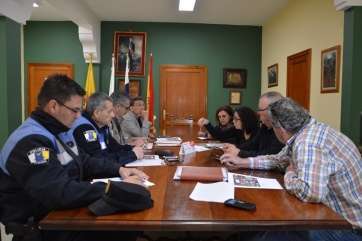 Reunión del día de la fresa (Foto TA)