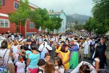 Imagen de archivo de la pasada romería de las fiestas de San Miguel (Foto Antonio Alí)