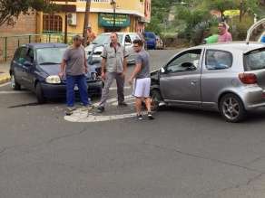 Los vehículos implicados en el accidente (Foto TA)