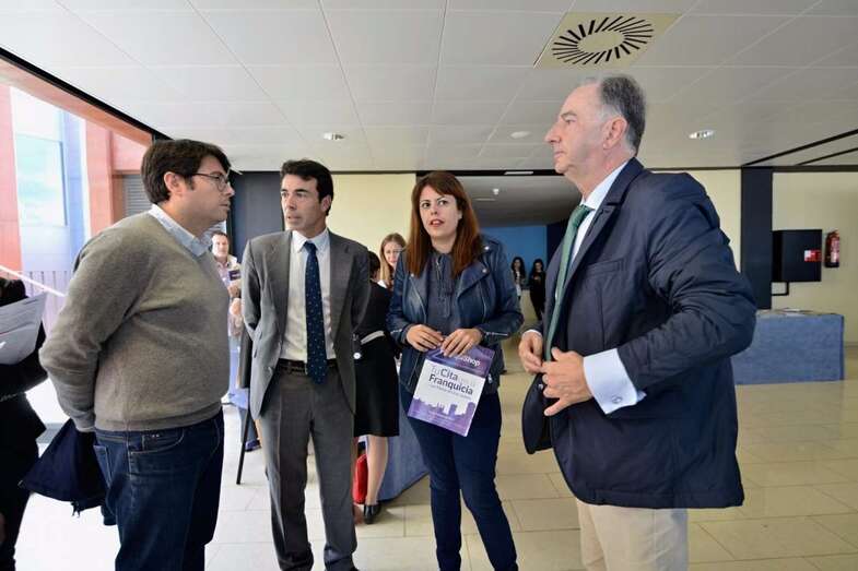 La consejera Minerva Alonso, en la Feria de Franquicias (Foto TA)