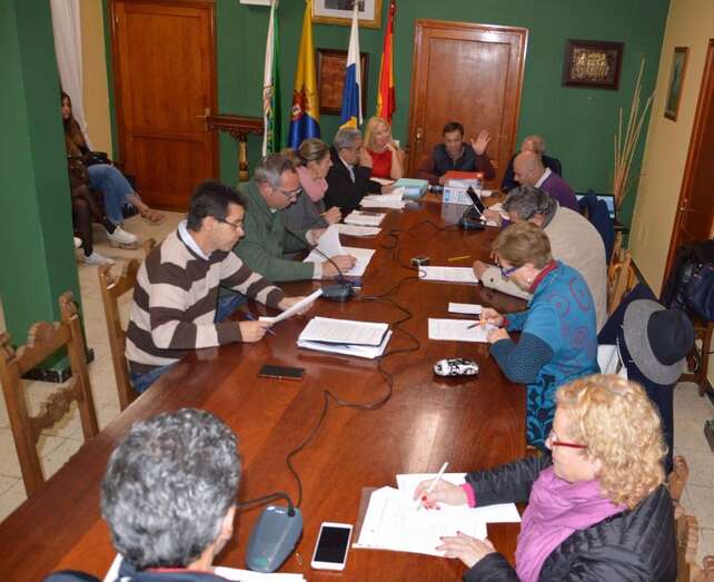 Pleno de este lunes 27 de marzo en Valsequillo (Foto TA)