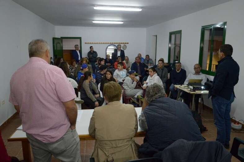 Los vecinos votaron para elegir el proyecto a desarrollar (Foto TA)