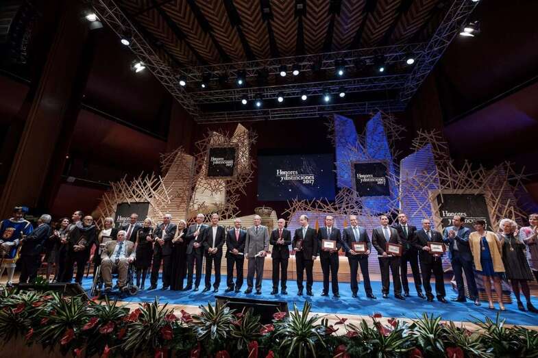 Imagen del acto de Honores y Distinciones (Foto TA)