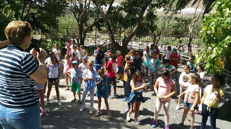 Imagen de la grabación de la canción (Foto TA)