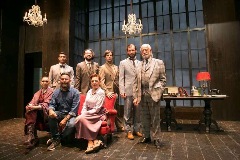 Imagen del elenco de La ratonera (Foto TA)