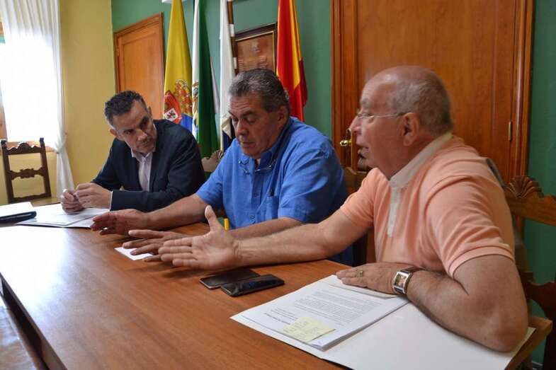 Momento de la reunión de este miércoles (Foto TA)