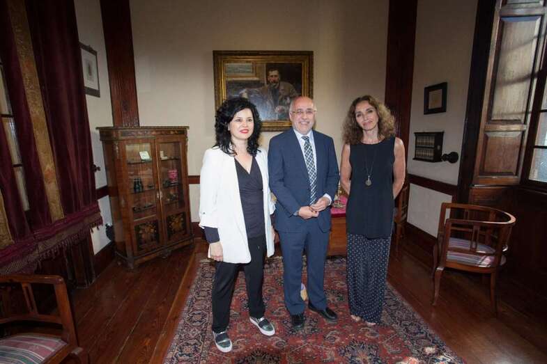 Antonio Morales (c) y Ana Belén (d) (Foto TA)