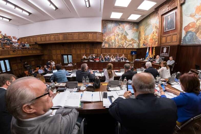 La sesión podrá seguirse en directo por la web del Cabildo (Foto TA)