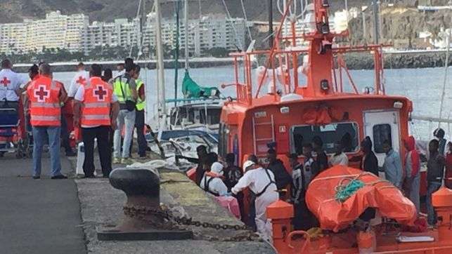 Archivo, Llegada de una patera a Gran Canaria (Foto TA)
