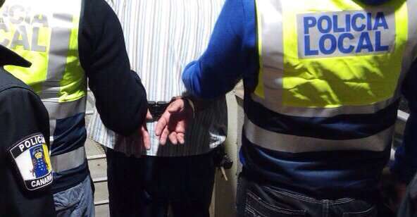 Imagen de archivo de una detención por parte de la Policía Local de Las Palmas de GC (Foto TA)