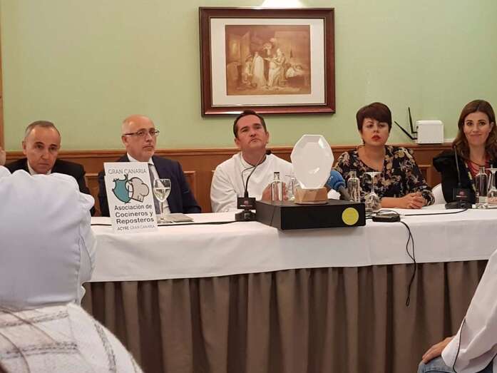 Imagen del acto de despedida del Geoplato (Foto TA)