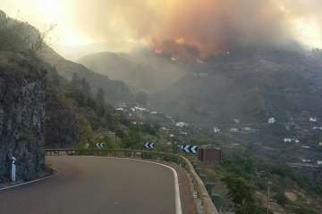 Fuego en la cumbre (Foto TA)