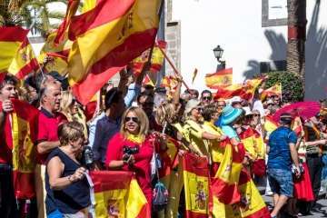 Manifestación por la unidad de España en la capital de Gran Canaria (Foto TA/J.F.F Belda)