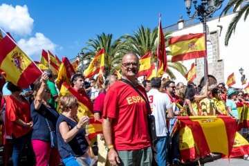 Manifestación por la unidad de España en la capital de Gran Canaria (Foto TA/J.F.F Belda)