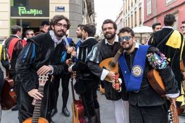 Festival de Tunas bajo el calor (Foto José Francisco Fernández Belda)