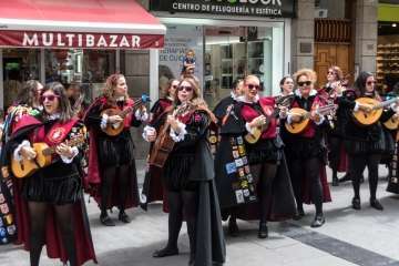 Festival de Tunas bajo el calor (Foto José Francisco Fernández Belda)