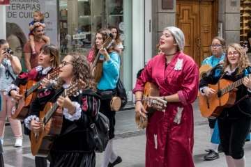 Festival de Tunas bajo el calor (Foto José Francisco Fernández Belda)