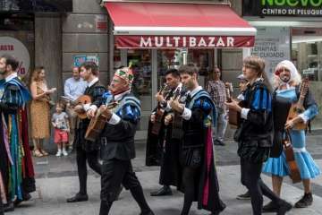 Festival de Tunas bajo el calor (Foto José Francisco Fernández Belda)