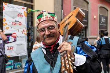 Festival de Tunas bajo el calor (Foto José Francisco Fernández Belda)