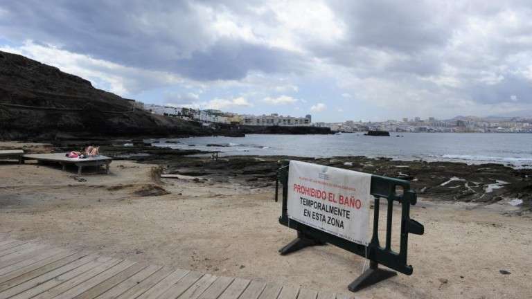 Contaminación de El Confital (Foto Canarias7)