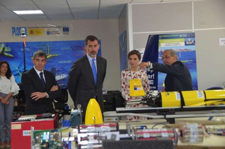 Los reyes, durante una reciente visita a Telde (Foto TA)