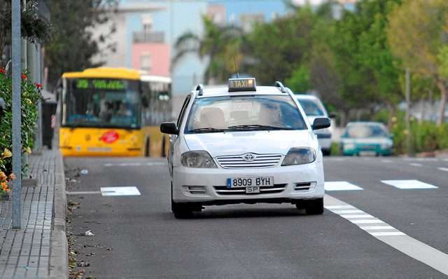 Imagen de archivo de una unidad de taxi (Foto Canarias7)