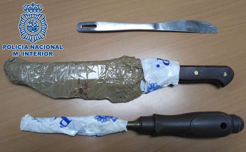 Imagen de los cuchillos que se les intervinieron (Foto TA)