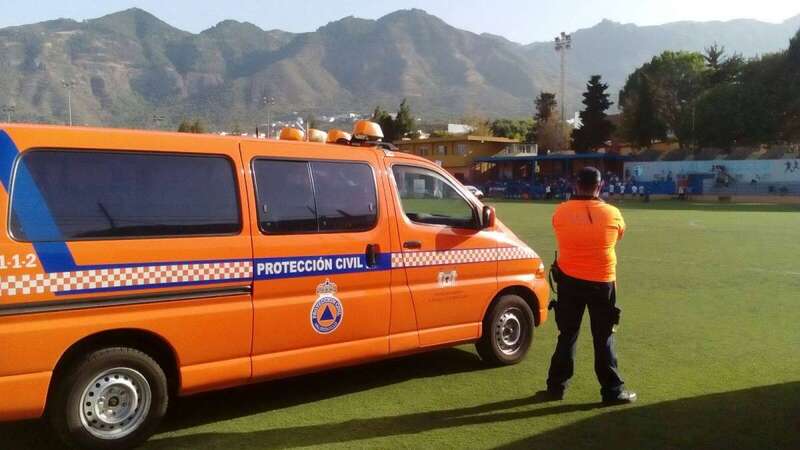 Vehículo y miembro de PC de Valsequillo (Foto TA)