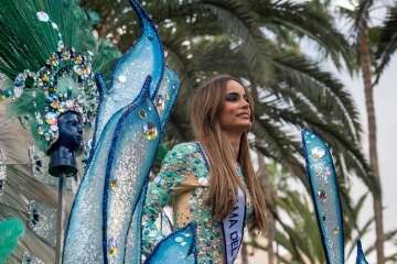 Telde se deja ver en el coso carnavalero de la capital, que reúne a miles de mascaritas en sus calles (Foto Francisco Socorro-C7 y Lpcarnaval)